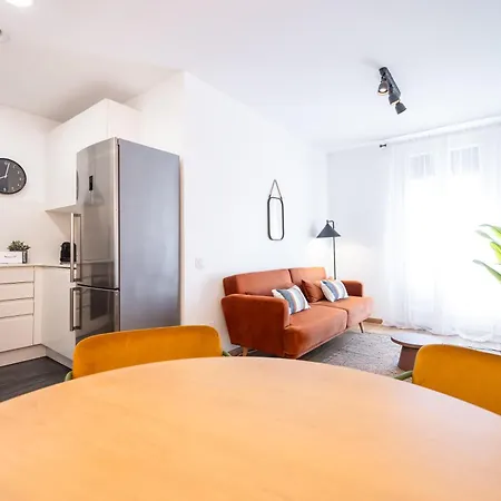 شقة فندقية Sweett - Urgell Eixample برشلونة